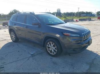  Salvage Jeep Cherokee