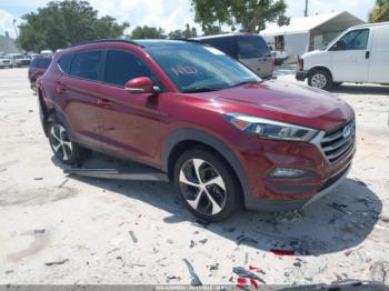  Salvage Hyundai TUCSON