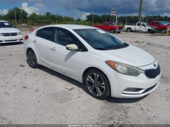  Salvage Kia Forte