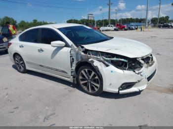  Salvage Nissan Altima
