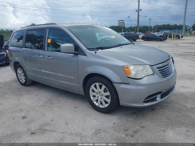  Salvage Chrysler Town & Country
