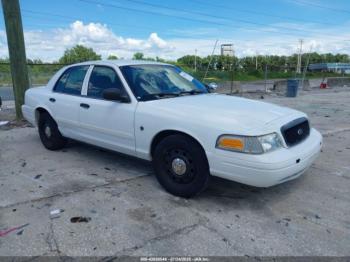  Salvage Ford Crown Victoria