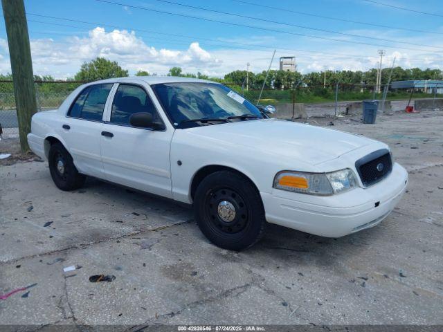  Salvage Ford Crown Victoria