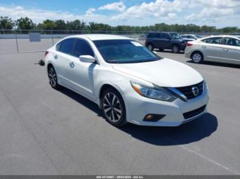  Salvage Nissan Altima