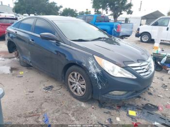  Salvage Hyundai SONATA