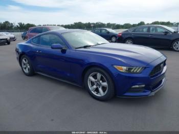  Salvage Ford Mustang