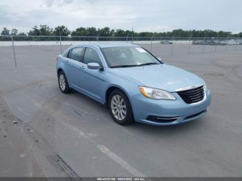 Salvage Chrysler 200