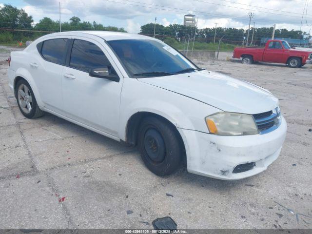  Salvage Dodge Avenger