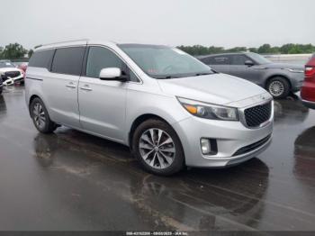  Salvage Kia Sedona