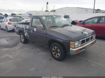  Salvage Nissan 4x2 Truck