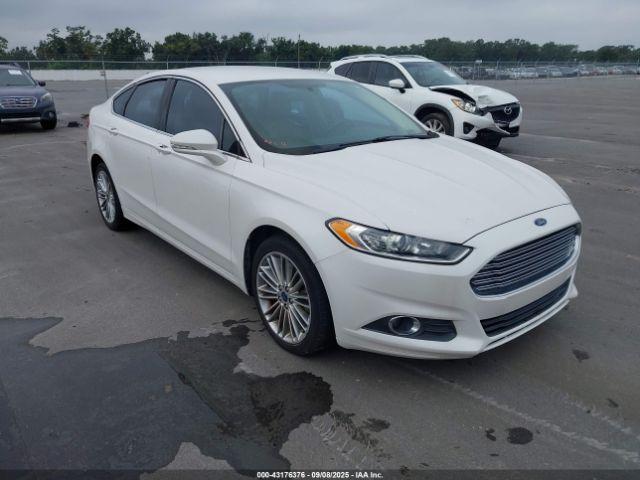  Salvage Ford Fusion