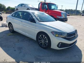  Salvage Volkswagen Jetta