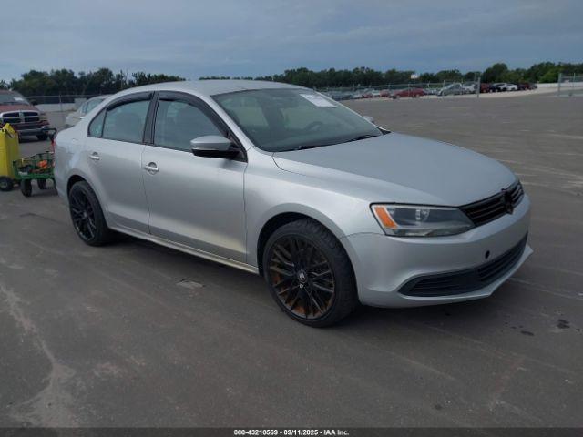  Salvage Volkswagen Jetta