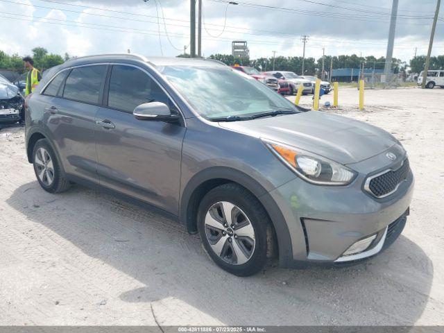  Salvage Kia Niro