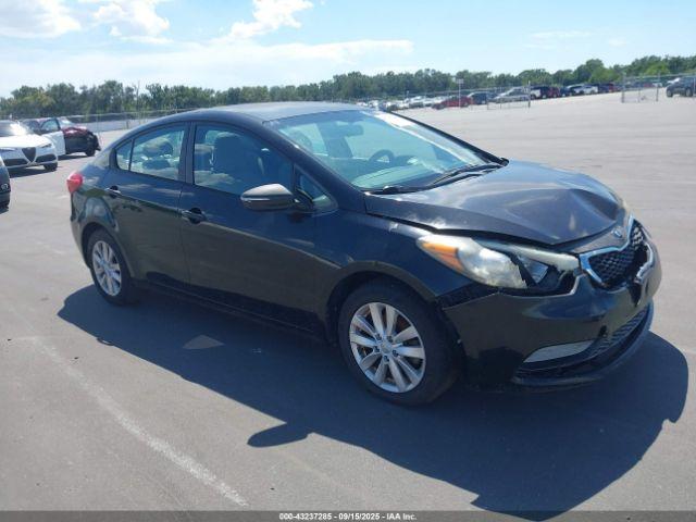  Salvage Kia Forte