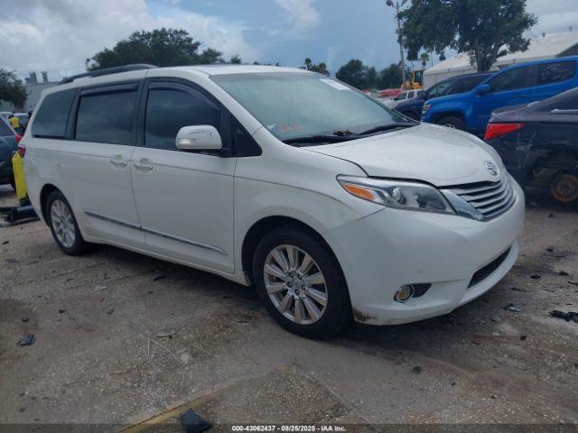  Salvage Toyota Sienna