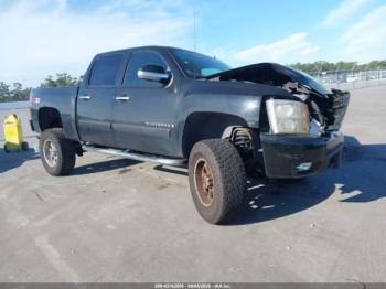  Salvage Chevrolet Silverado 1500