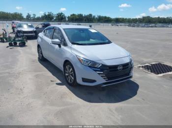  Salvage Nissan Versa