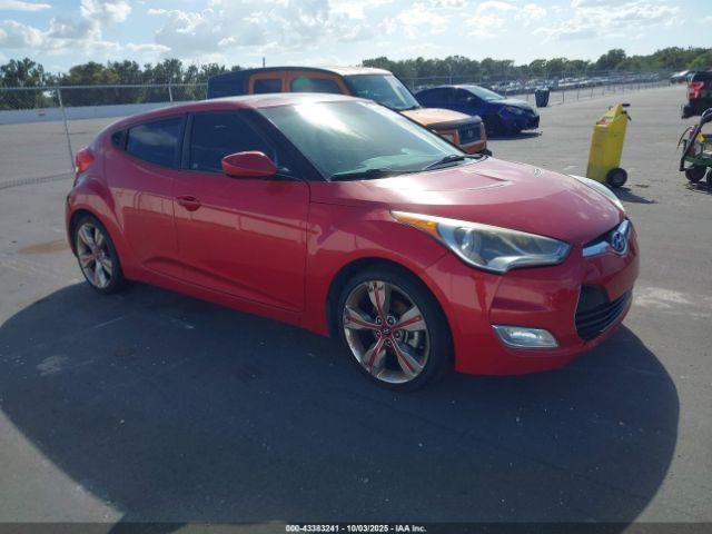  Salvage Hyundai VELOSTER