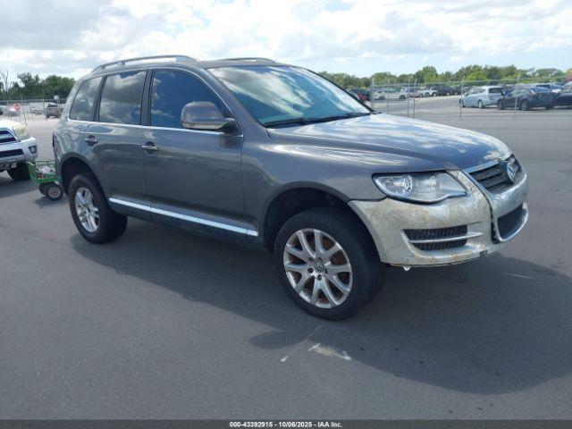  Salvage Volkswagen Touareg