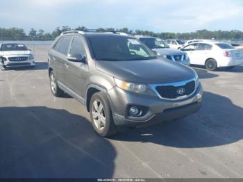  Salvage Kia Sorento