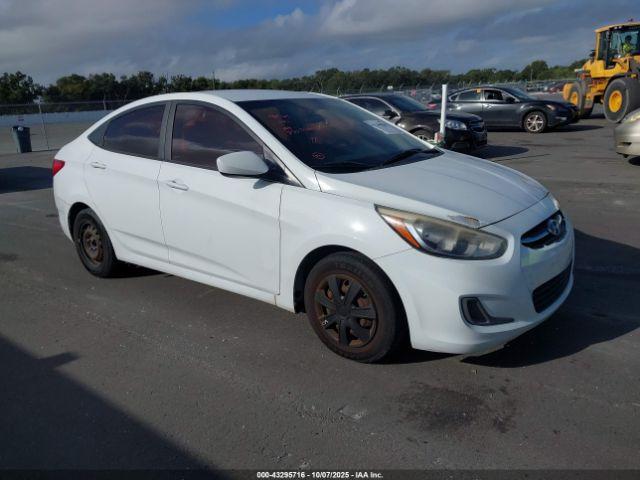  Salvage Hyundai ACCENT