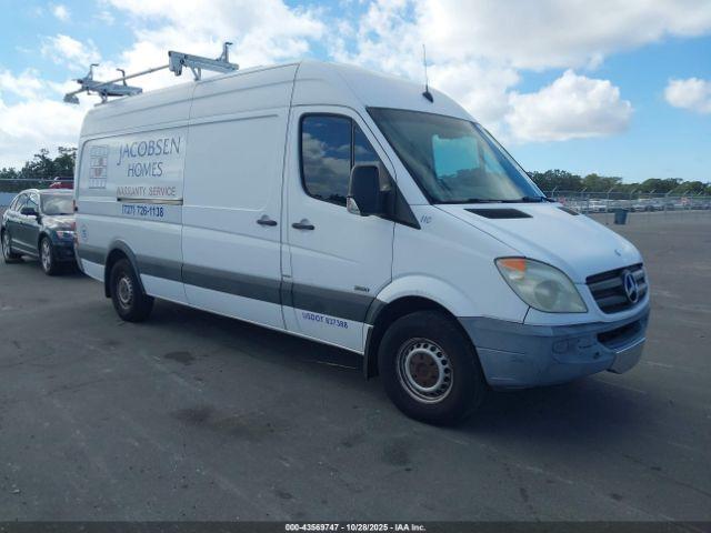  Salvage Mercedes-Benz Sprinter 2500