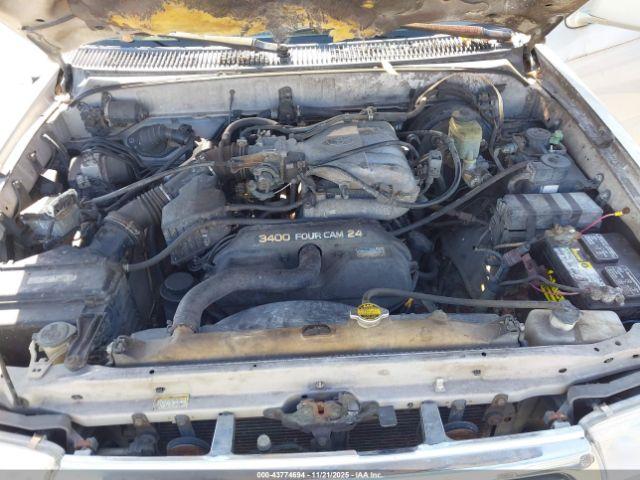 Toyota 4Runner Sr5 V6 Image 4