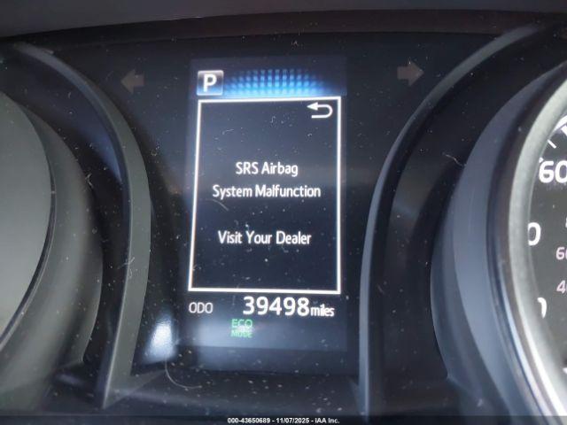 Toyota Camry Nightshade Edition Hybrid Image 13