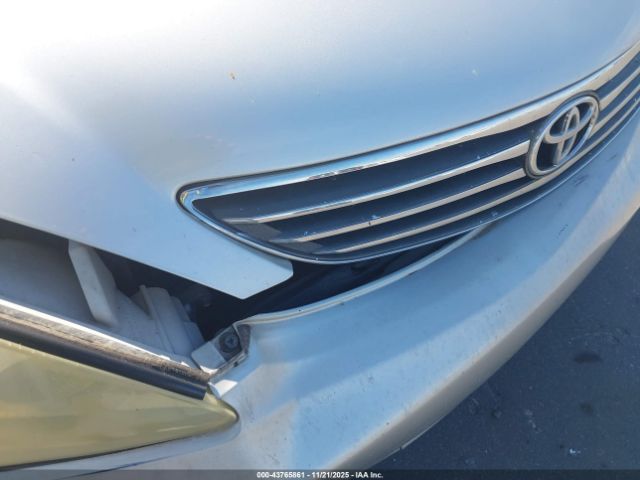 Toyota Camry Le V6 Image 16