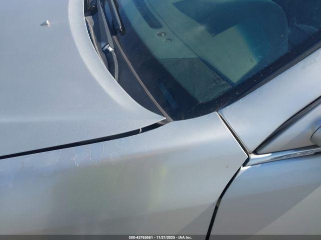 Toyota Camry Le V6 Image 15