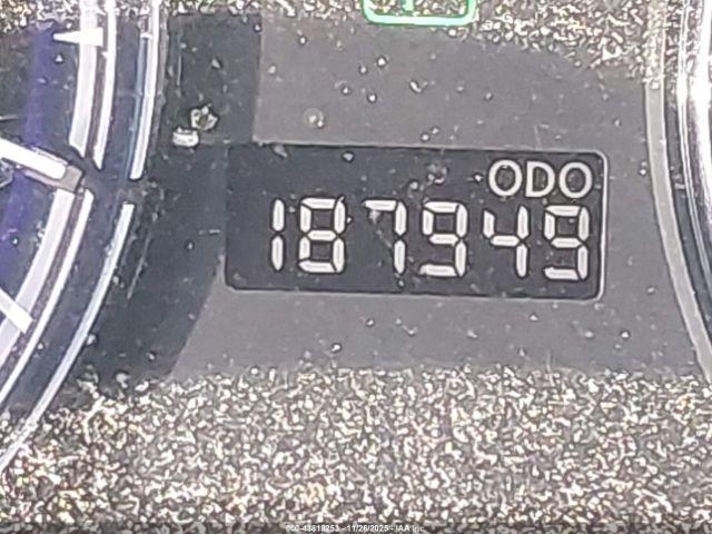 Lexus HS 250h Premium Image 10