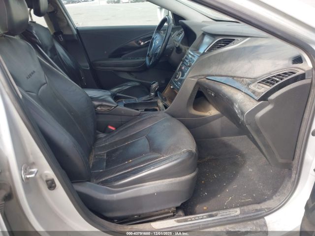 Hyundai Azera Image 10