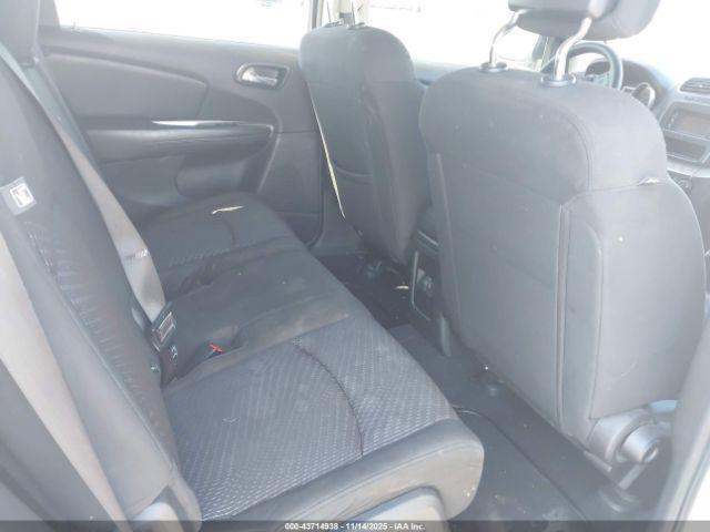 Dodge Journey Sxt Image 2