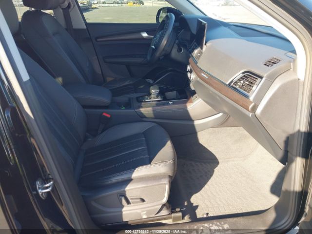 Audi Q5 Premium Plus 45 Tfsi S Line Quattro Image 8