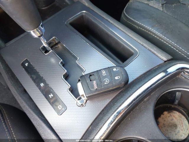 Dodge Charger Image 9