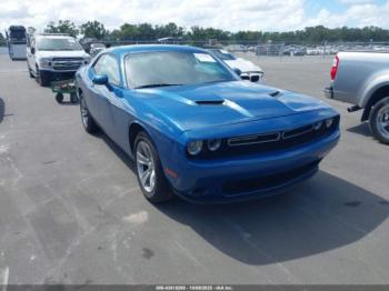  Salvage Dodge Challenger