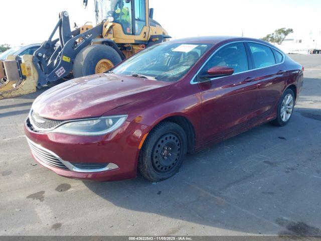 Chrysler 200 Limited Image 11