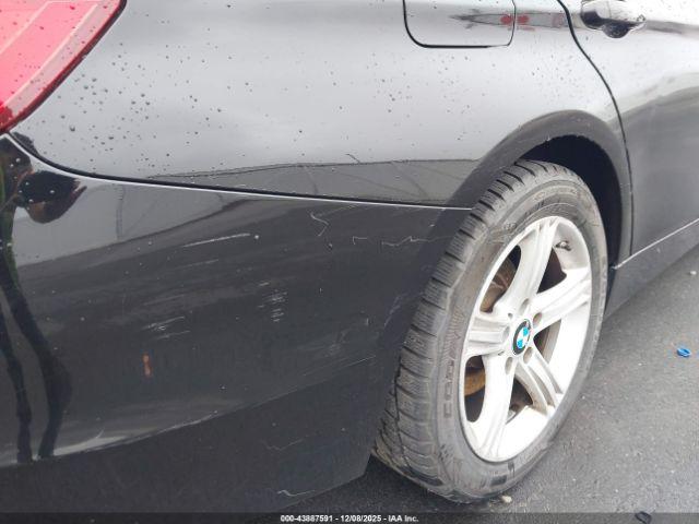 BMW 3 Series Image 8