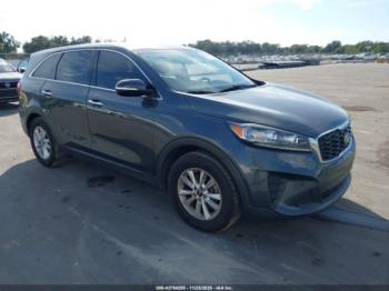  Salvage Kia Sorento