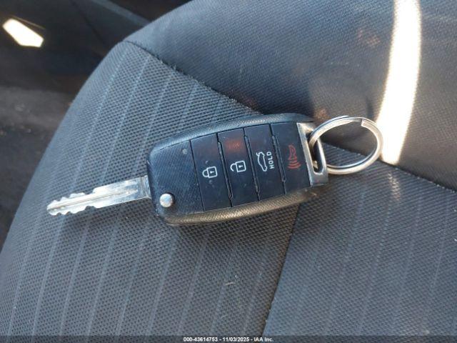 Kia Forte Lx Image 6