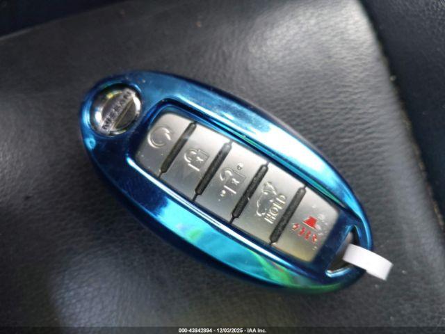 Nissan Pathfinder Platinum Image 7