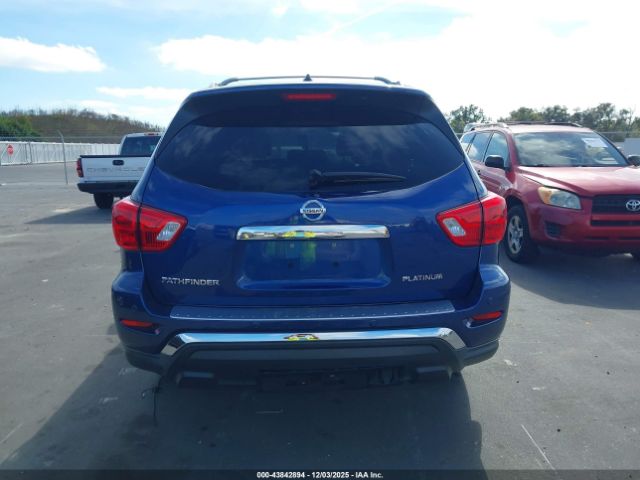 Nissan Pathfinder Platinum Image 15