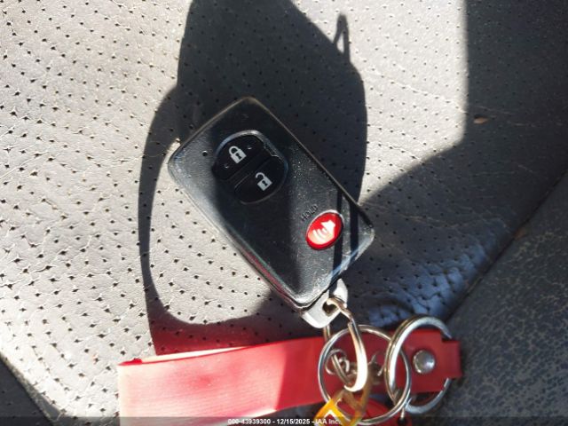 Toyota Prius Iv Image 5