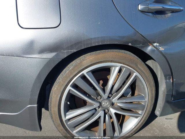 INFINITI Q50 Hybrid Sport Image 16