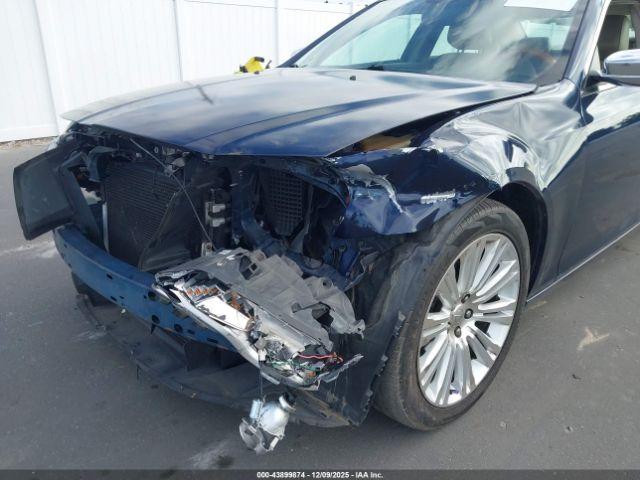 Chrysler 300c Image 15