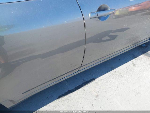 INFINITI G37 Journey Image 17