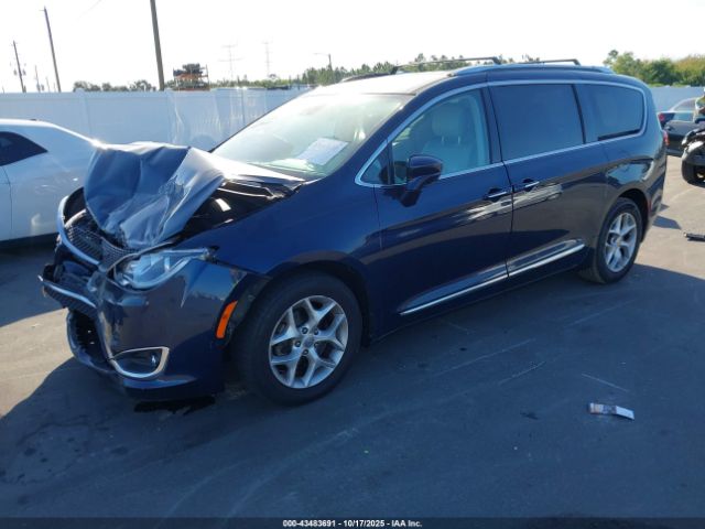 Chrysler Pacifica Touring-l Plus Image 16