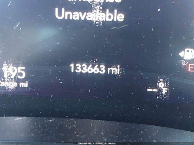 Chrysler Pacifica Touring-l Plus Image 11