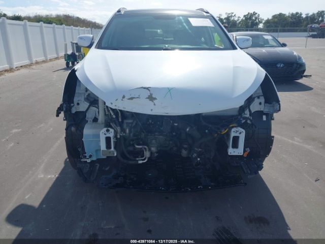 Hyundai SANTA FE 2.0t Ultimate Image 4